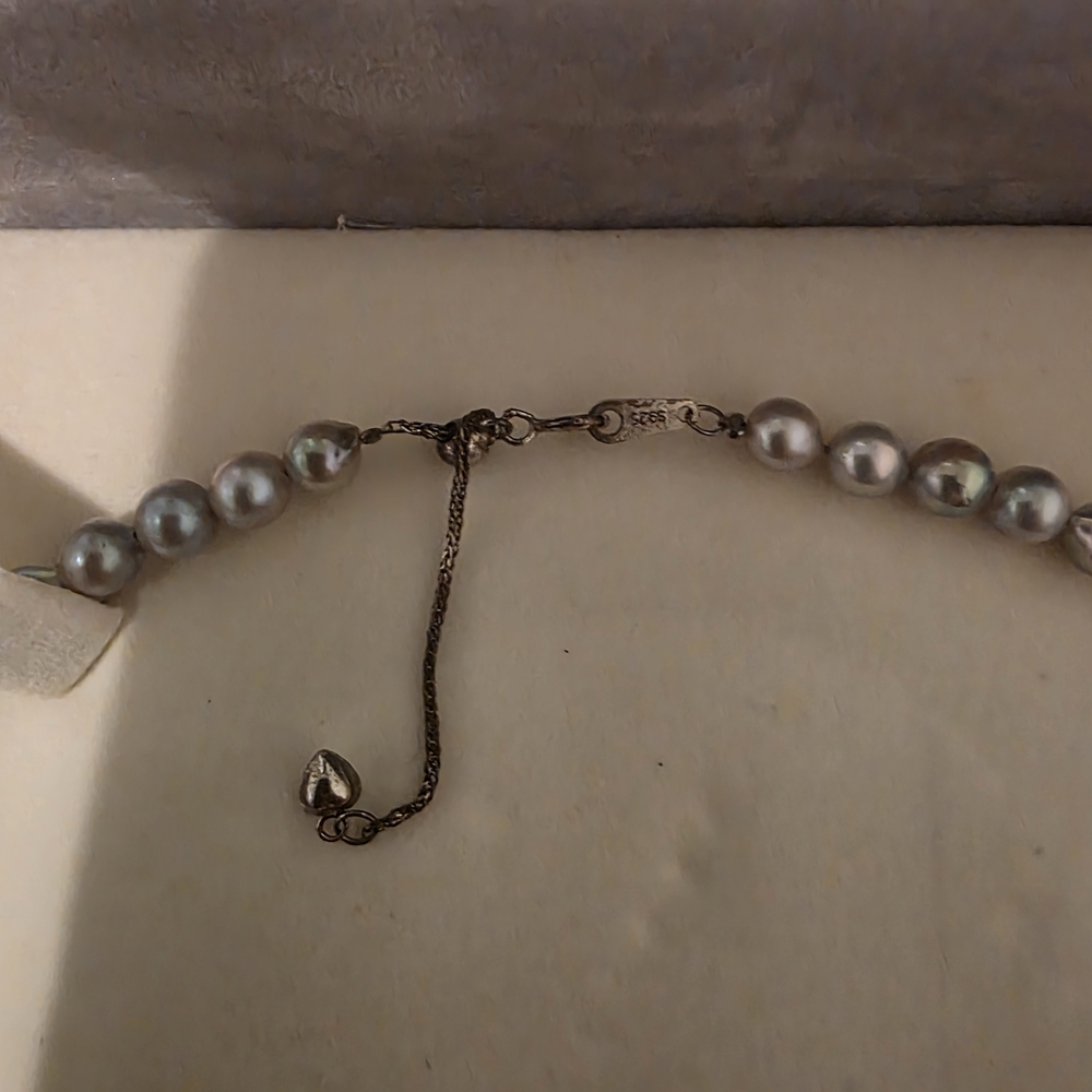 Madoma Silver Pearl Necklace - Picture 2 of 3